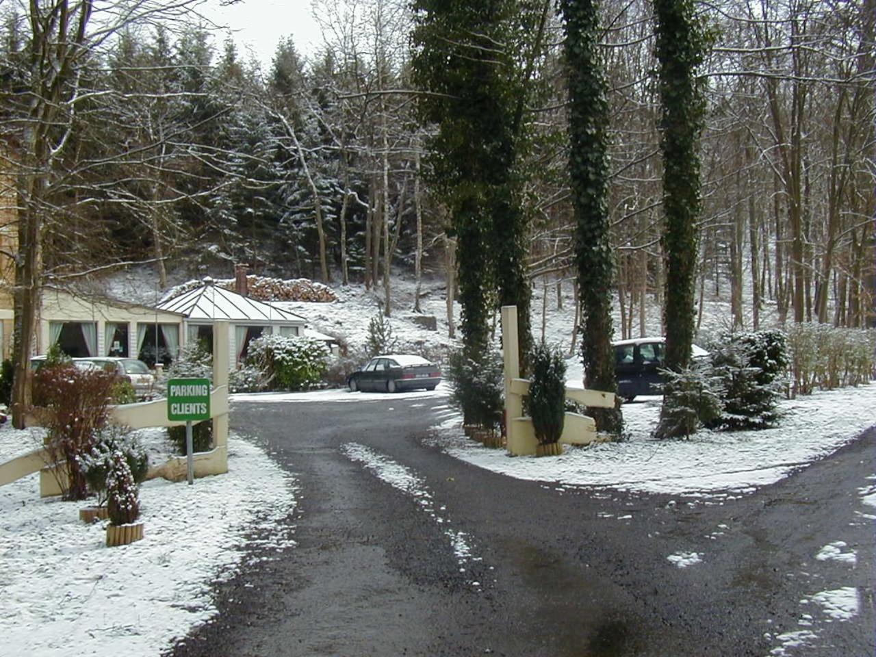 Hotel Ermitage Du Moulin Labotte Haybes Exteriör bild
