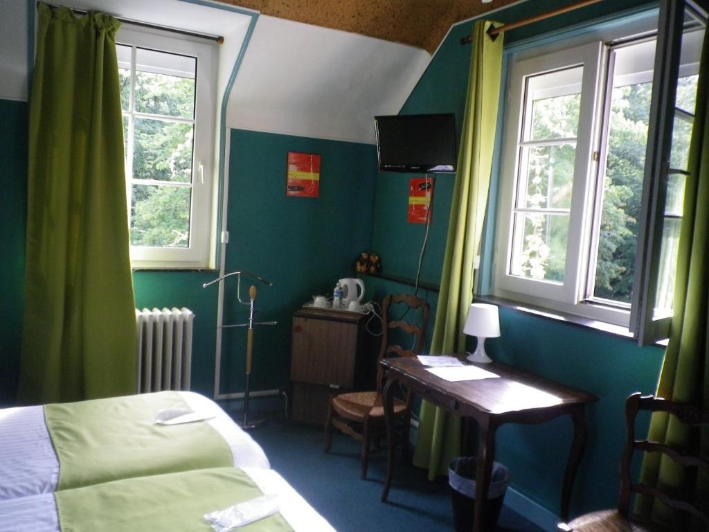 Hotel Ermitage Du Moulin Labotte Haybes Rum bild
