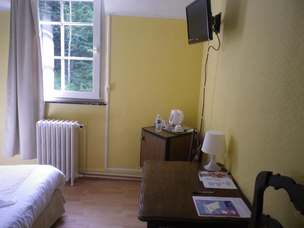 Hotel Ermitage Du Moulin Labotte Haybes Rum bild